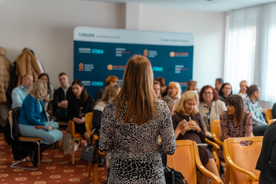 Delegiranje, kontroliranje in motiviranje zaposlenih